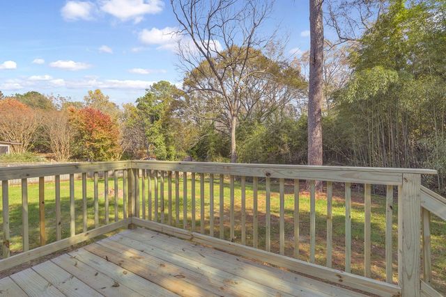 310 Airport Road, Athens, GA 30605