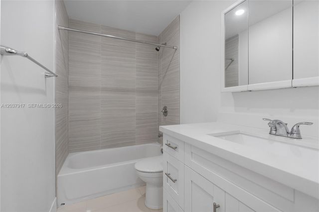 10501 SW 53rd St, Miami, FL 33165