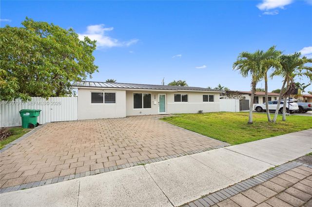 10501 SW 53rd St, Miami, FL 33165
