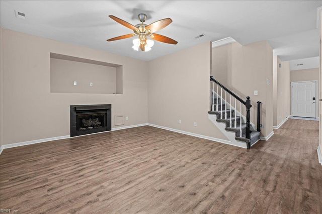 621 Windward DR, Chesapeake, VA 23320