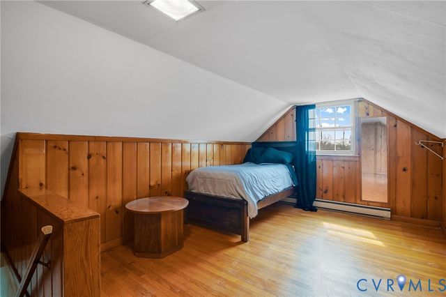 1914 Franklin Ave, Colonial Heights, VA 23834