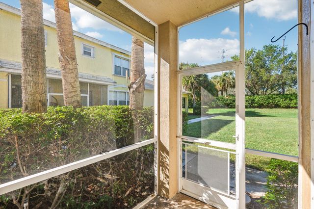 4963 Grinnell Street, Lake Worth, FL 33463