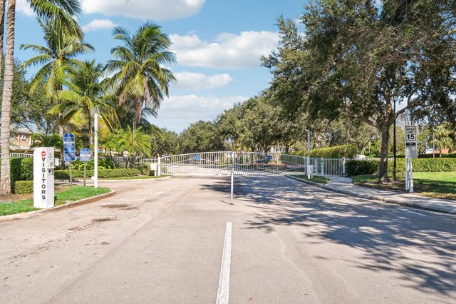 4963 Grinnell Street, Lake Worth, FL 33463