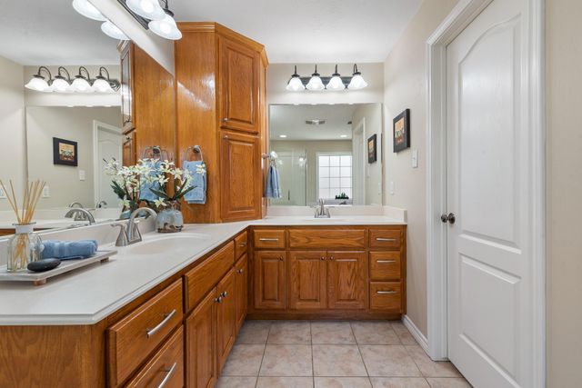 8408 Turtle Rock Loop, College Station, TX 77845