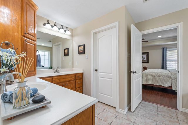 8408 Turtle Rock Loop, College Station, TX 77845