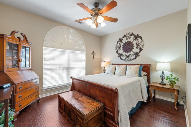 8408 Turtle Rock Loop, College Station, TX 77845