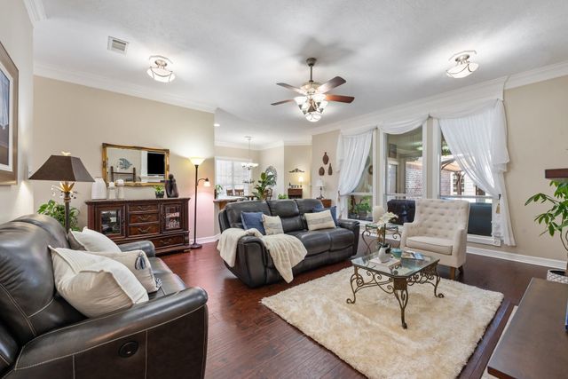 8408 Turtle Rock Loop, College Station, TX 77845