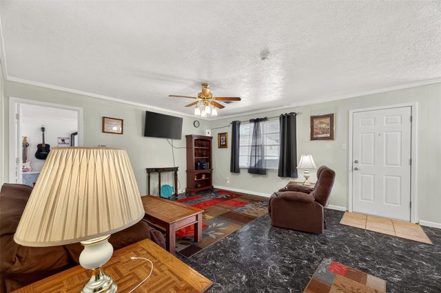 4802 Mistletoe Road, Pasadena, TX 77505