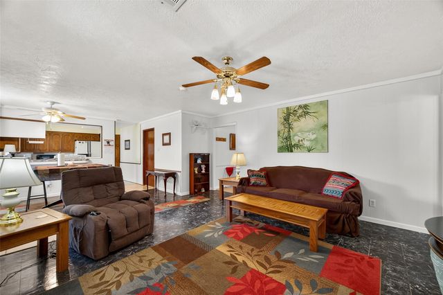 4802 Mistletoe Road, Pasadena, TX 77505