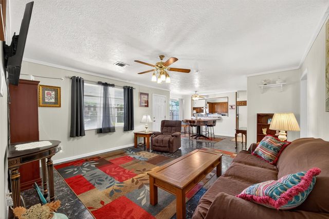 4802 Mistletoe Road, Pasadena, TX 77505