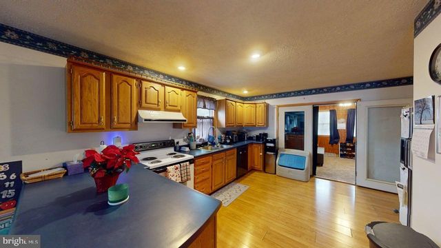 7986 FRANKFORT HWY, Fort Ashby, WV 26719