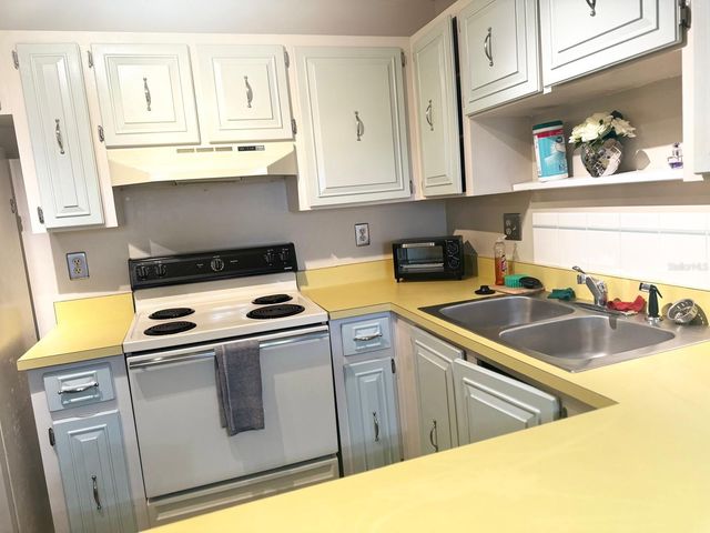 1415 OCEAN SHORE BOULEVARD B060, Ormond Beach, FL 32176