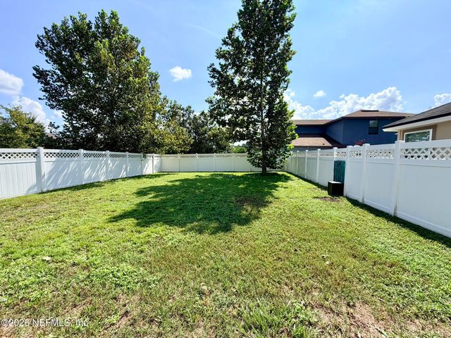 395 FOREST MEADOW Lane, Orange Park, FL 32065