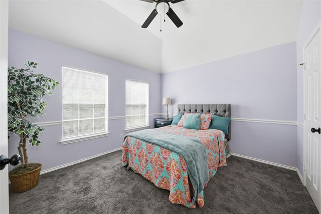 510 Crestwater Court, Houston, TX 77082