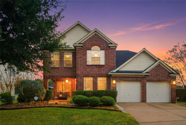 510 Crestwater Court, Houston, TX 77082