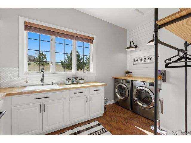 2455 Marlin Way, Castle Rock, CO 80109