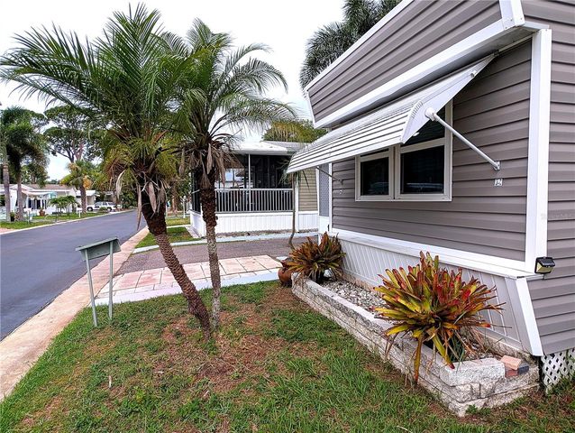 7803 46TH AVENUE N 49, St Petersburg, FL 33709