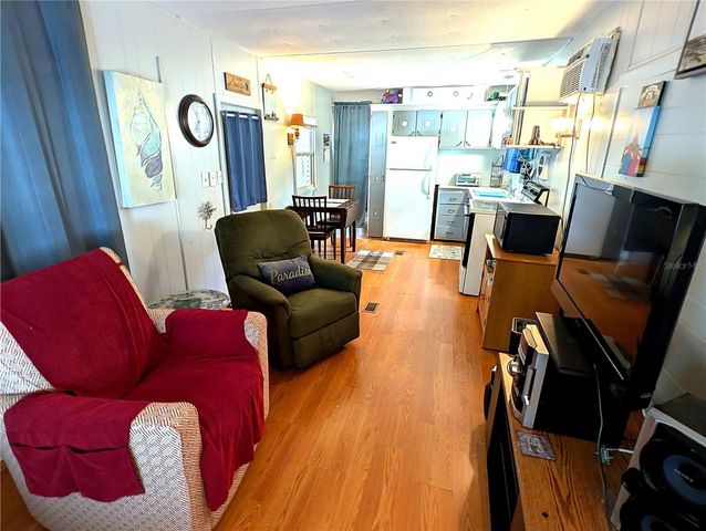 7803 46TH AVENUE N 49, St Petersburg, FL 33709