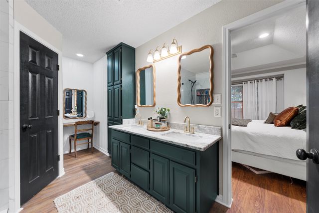 112 Topaz Circle, Hewitt, TX 76643