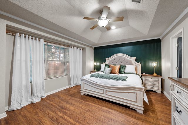 112 Topaz Circle, Hewitt, TX 76643