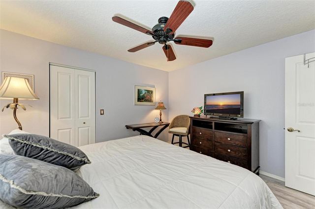 316 ROSELING CIRCLE, Venice, FL 34293
