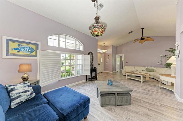 316 ROSELING CIRCLE, Venice, FL 34293