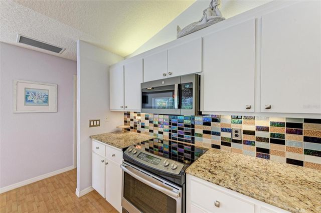 316 ROSELING CIRCLE, Venice, FL 34293