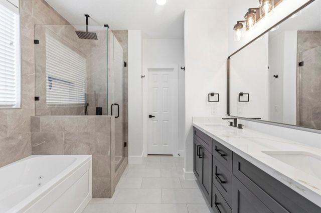 138 W Stockbridge Landing Circle, Spring, TX 77382
