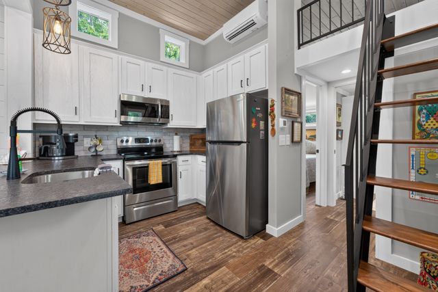 25 White Oak Trail, Monteagle, TN 37356