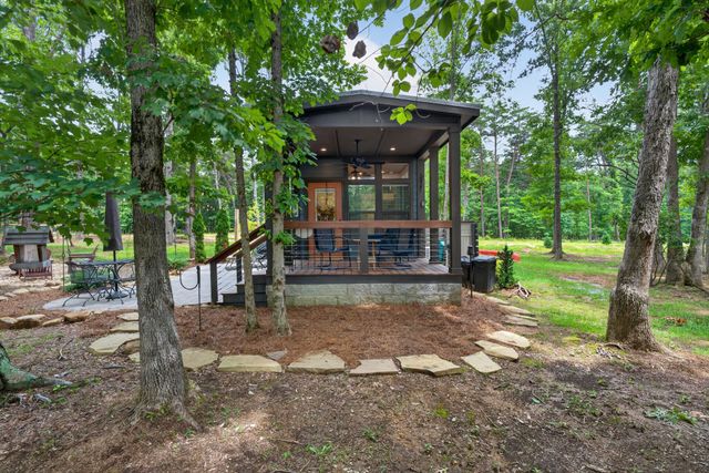 25 White Oak Trail, Monteagle, TN 37356