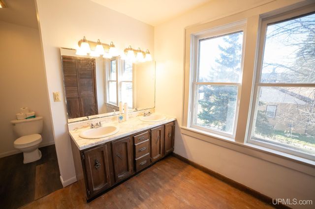 257 E Michigan Avenue, Ironwood, MI 49938