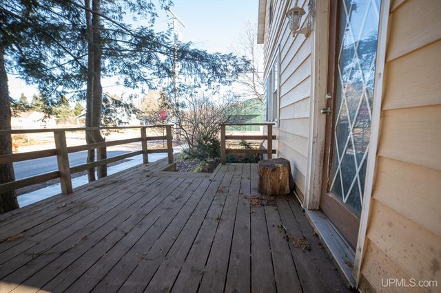 257 E Michigan Avenue, Ironwood, MI 49938