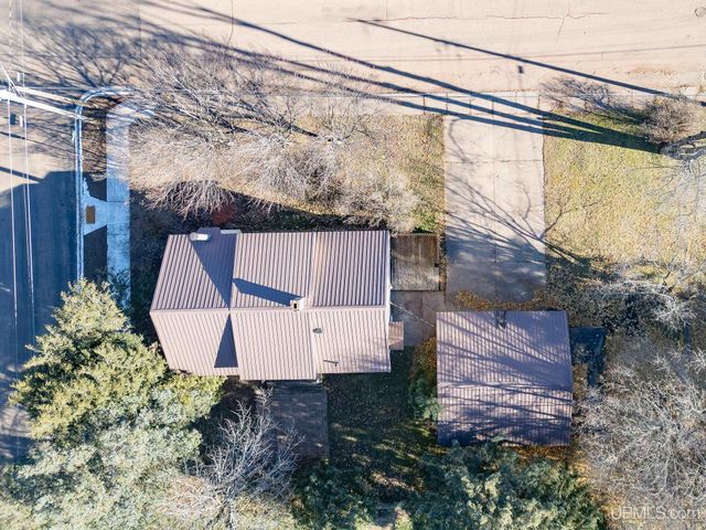 257 E Michigan Avenue, Ironwood, MI 49938