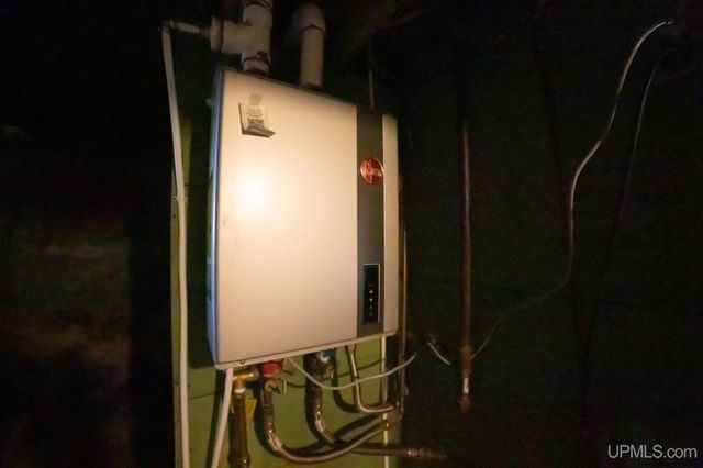 257 E Michigan Avenue, Ironwood, MI 49938