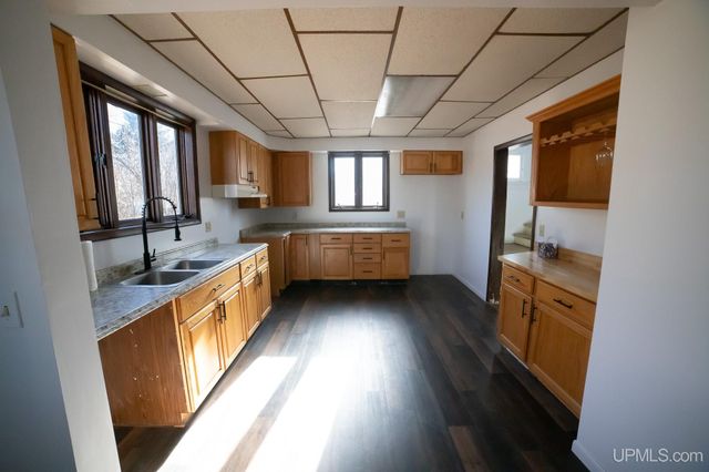 257 E Michigan Avenue, Ironwood, MI 49938