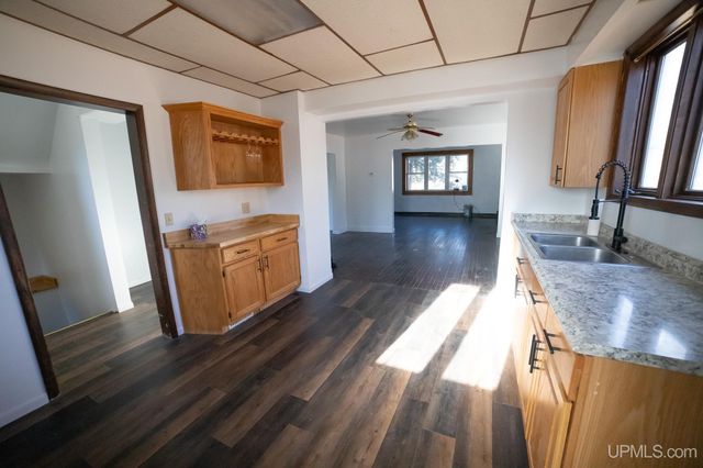 257 E Michigan Avenue, Ironwood, MI 49938