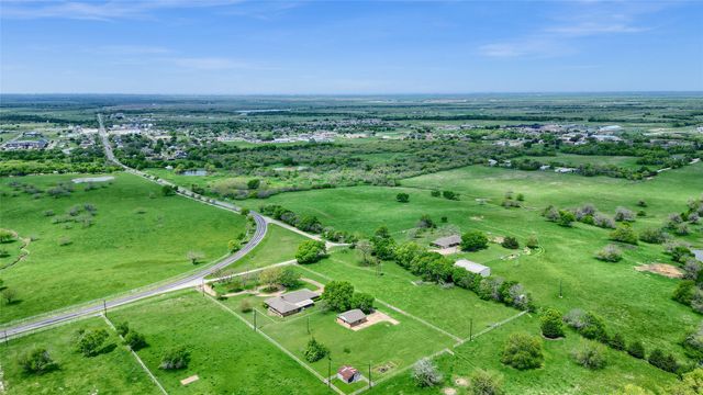 20967 Farm Market 121, Gunter, TX 75058