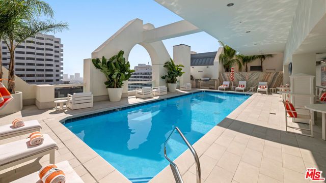 10520 Wilshire Boulevard 505, Los Angeles, CA 90024