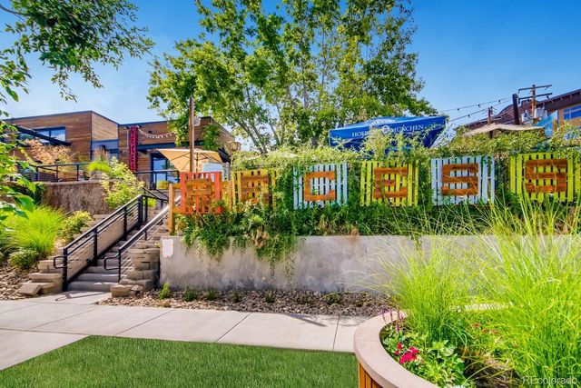 1922 W 38th Avenue, Denver, CO 80211