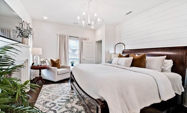 178 N Hawkstone Drive, Fayetteville, AR 72704