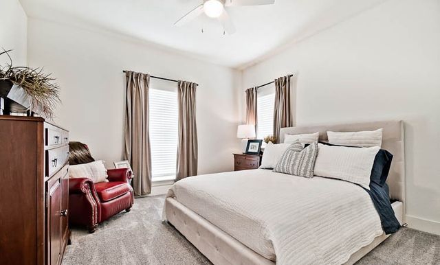 178 N Hawkstone Drive, Fayetteville, AR 72704