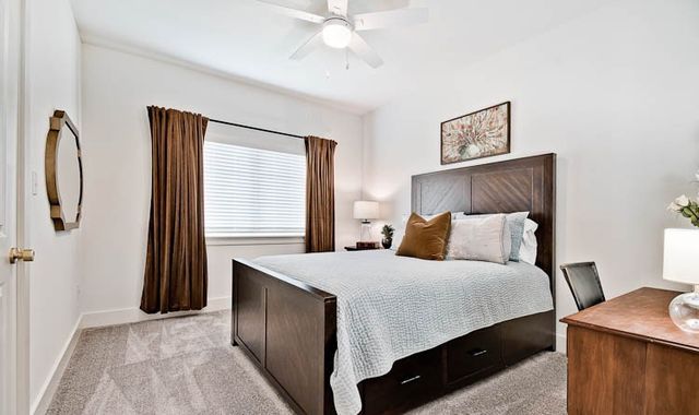 178 N Hawkstone Drive, Fayetteville, AR 72704