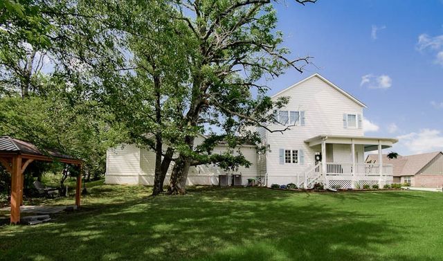 178 N Hawkstone Drive, Fayetteville, AR 72704