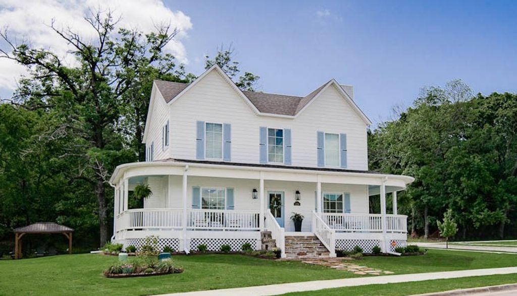 178 N Hawkstone Drive, Fayetteville, AR 72704