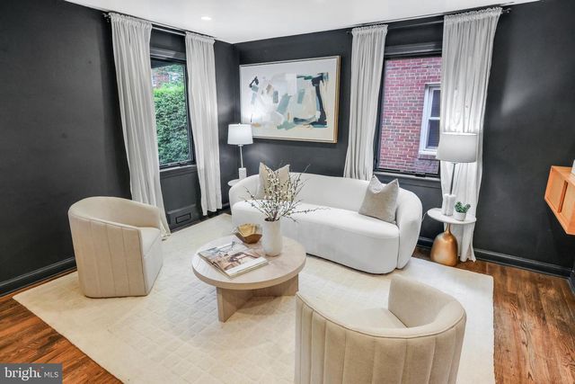 4014 BLAINE ST NE, Washington, DC 20019