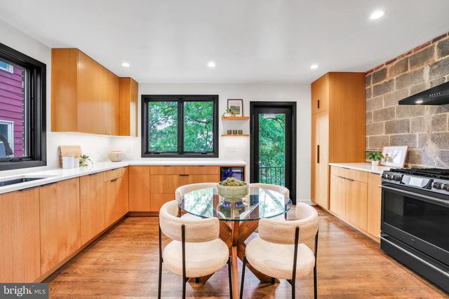 4014 BLAINE ST NE, Washington, DC 20019