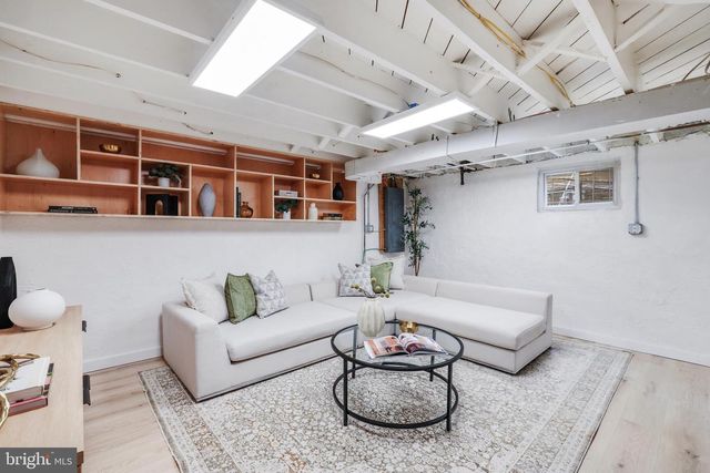 4014 BLAINE ST NE, Washington, DC 20019