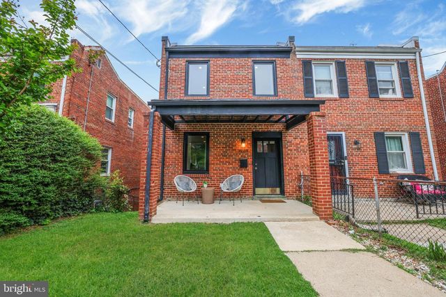 4014 BLAINE ST NE, Washington, DC 20019
