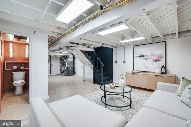 4014 BLAINE ST NE, Washington, DC 20019