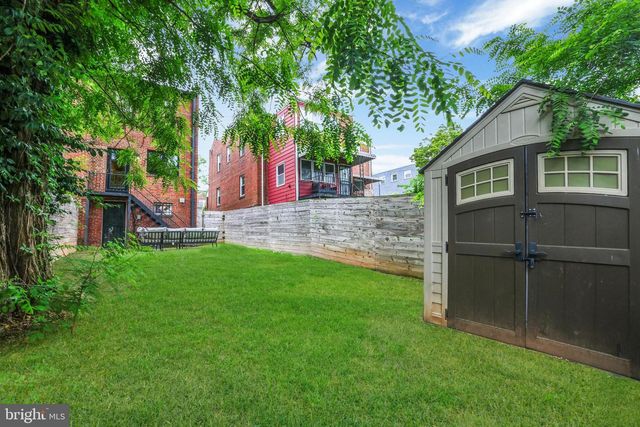 4014 BLAINE ST NE, Washington, DC 20019